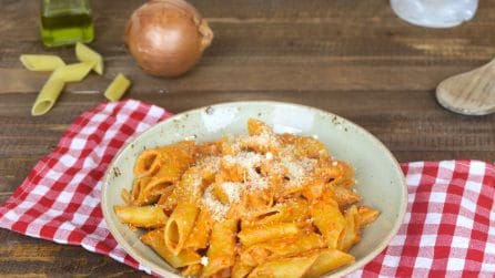 Penne alla vodka: il primo piatto più famoso degli anni '80!