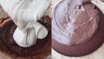 Una torta a base di cioccolato: gustosa e facile da preparare