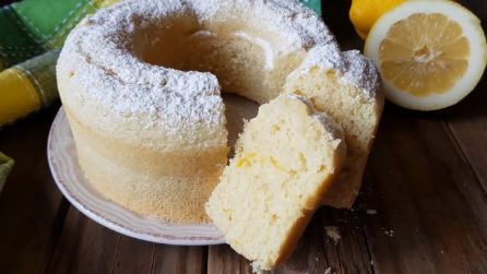 Ciambella al limone senza uova: una delizia per il palato