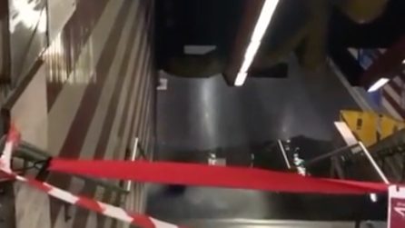 Roma, dopo il temporale, nella metro gronda acqua dal soffitto