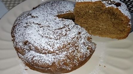Torta al caffè 10 cucchiai: la ricetta veloce, soffice e gustosa