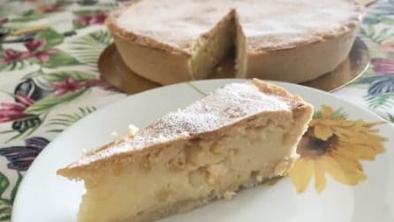Torta sfogliatella: l'amato dolce napoletano in una versione altrettanto golosa