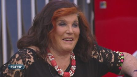 Grande Fratello VIP - Il chiarimento tra la Contessa e Stefania Orlando