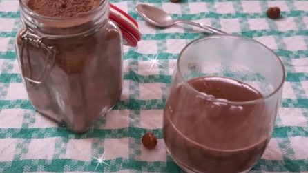 Preparato per cioccolata calda fatto in caso: una golosità sempre pronta