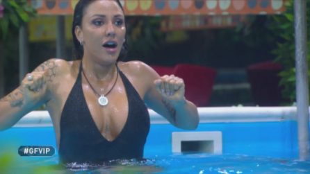 Grande Fratello VIP - Il "battesimo" di Selvaggia Roma e la prova budget