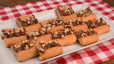 Lingue di biscotto: la ricetta per una merenda golosa in pochi minuti!