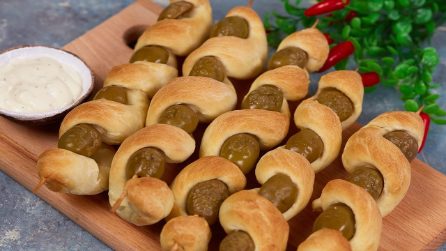 Spiedini di pane e olive: lo snack sfizioso per un antipasto pieno di sapore!