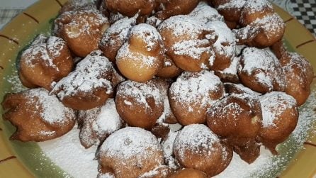 Frittelle dolci all'arancia: la ricetta del dessert veloce e saporito