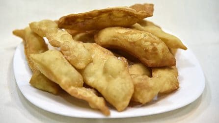 Pasta fritta dolce: la ricetta del dolce semplice ma dal sapore unico