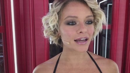 Domenica Live - La #cabinarossa di Giulia Provvedi