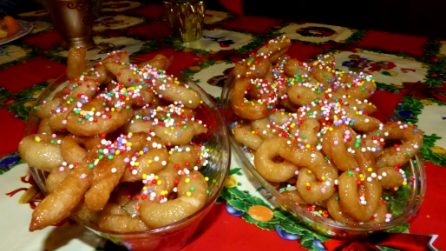 Zeppole di Natale: la ricetta del dolce semplice e goloso