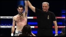 Da Portici alla Thailandia, il lottatore vesuviano Luca Cefariello trionfa nella Thai Boxe