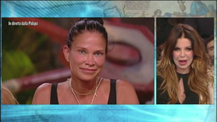 Alda D'Eusanio a Demetra: "La tua bellezza è sfiorita"