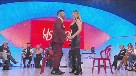 Uomini e Donne, Stefano Torrese dà un ultimatum a Pamela: "O usciamo dal programma ora o chiudiamo"