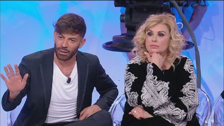 Uomini e Donne, Tina Cipollari e Gianni Sperti contro Riccardo Guarnieri: "Sei un farabutto"