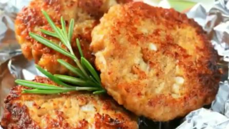 Frittelle di patate: pochi e semplici ingredienti per preparare un piatto unico