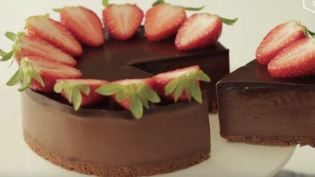 Mousse cake: il dessert cremoso e goloso che vi farà impazzire
