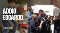 L'ultimo saluto a Edoardo, annegato a Mirabilandia. Il nonno: "Addio unico amore della mia vita"