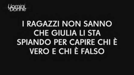 Uomini e Donne, Francesco non sa di essere ripreso: "Giulia non mi piace, vorrei fare il tronista"
