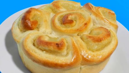 Torta soffice all'ananas: bellissima, semplice e golosa