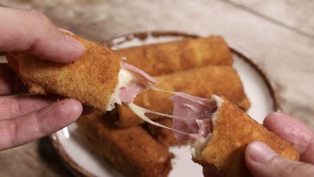 Involtini di pane fritti: la ricetta per un pranzo semplice e saporito