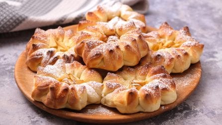 Fiorellini brioche dolci: buoni e divertenti da preparare!