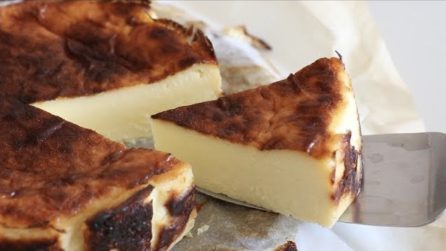 Cheesecake senza base: la ricetta del dessert davvero goloso