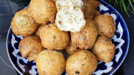 Frittelle "gonfie" e soffici: la ricetta rustica che amerete