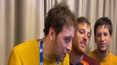 Sanremo, Eugenio in Via Di Gioia improvvisano lo "Tsunami" in sala stampa