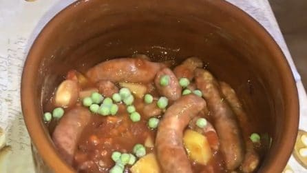Salsicce alla contadina: un delizioso e veloce secondo piatto