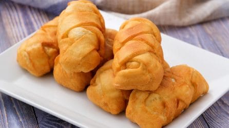 Flauti salati: la ricetta sfiziosa per una cena da leccarsi i baffi!