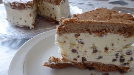 Torta gelato senza cottura: la ricetta del dessert golosissimo