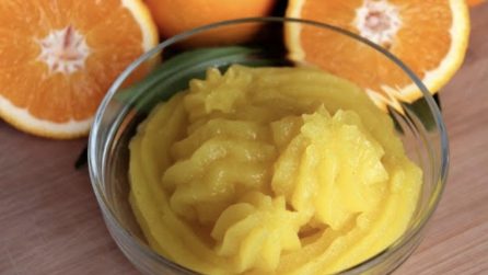 Crema all'arancia senza uova e latte: la ricetta semplice e gustosa