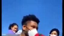 La star NBA Giannis Antetokounmpo si unisce alle proteste per la morte di George Floyd