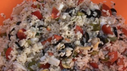 Riso freddo di mare: la ricetta del piatto veloce e saporito