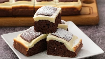 Quadrotti magici al cioccolato: l'idea perfetta per una merenda dolce e gustosa!