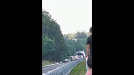 Incidente in autostrada: un ferito grave, traffico in tilt