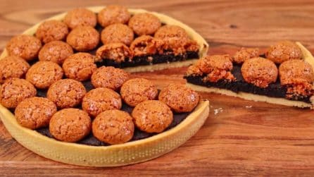 Torta con amaretti e cacao: il dessert gustoso e facile da realizzare