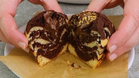 Muffin bicolore: morbidi, profumati e deliziosi!