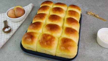 Panini soffici alle patate: morbidi dentro e croccanti fuori!