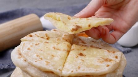 Pane pita ripieno di patate: semplice e veloce da preparare!