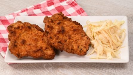Cotolette di maiale fritte per una cena semplice e saporita!
