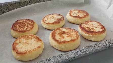 Focaccine alla ricotta: la ricetta saporita che si prepara in padella