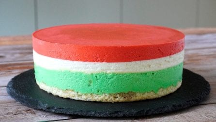 Cheesecake tricolore: il dessert originale e davvero goloso