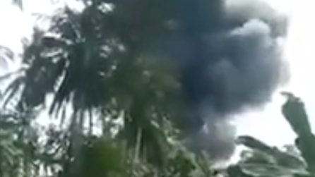 Aereo militare si schianta prima dell'atterraggio: tragedia nelle Filippine