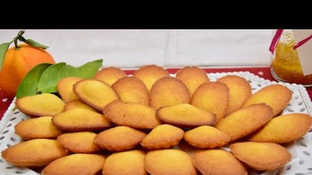Madeleine all'arancia: il dessert semplice, veloce e goloso