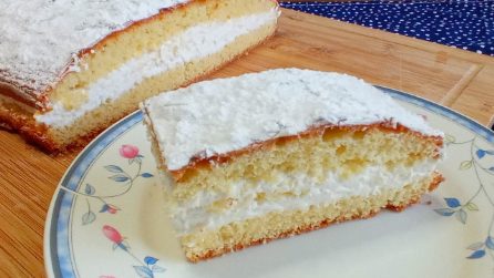 Torta bianca alla panna: il dessert veloce e goloso da provare