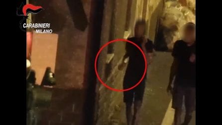Droga ordinata e ritirata con il take away dalla finestra: dieci arresti