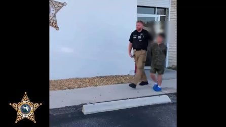 Bimbo di 10 anni arrestato per aver minacciato una sparatoria di massa negli Usa