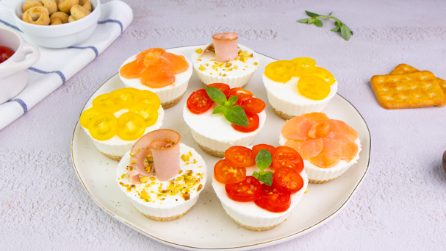 Mini cheesecake salate: colorate e perfette per un antipasto sorprendente